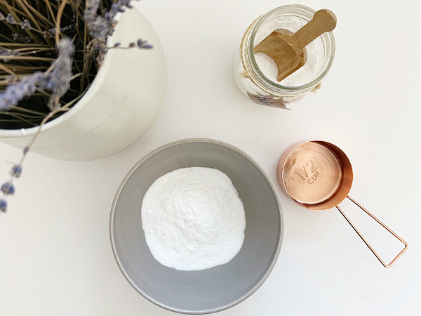 Homemade grout cleaner using baking soda and hydrogen peroxide