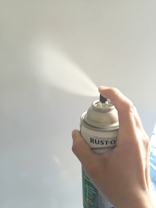 Using appliance epoxy to spray paint appliance