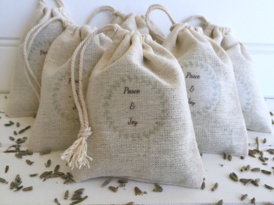 Multiple DIY lavender sachets that can be used as gifts