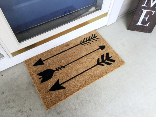 Doormat with arrows