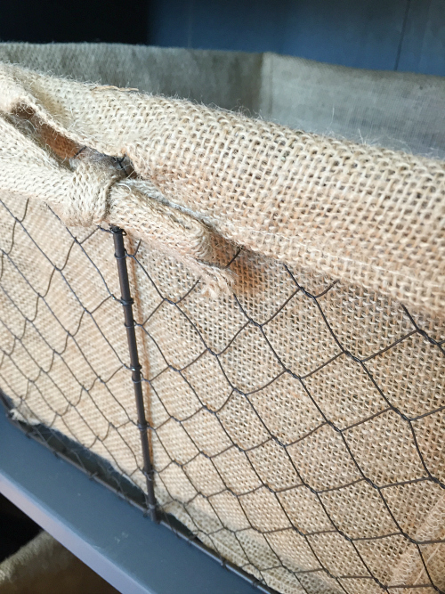 Wired basket with burlap liner