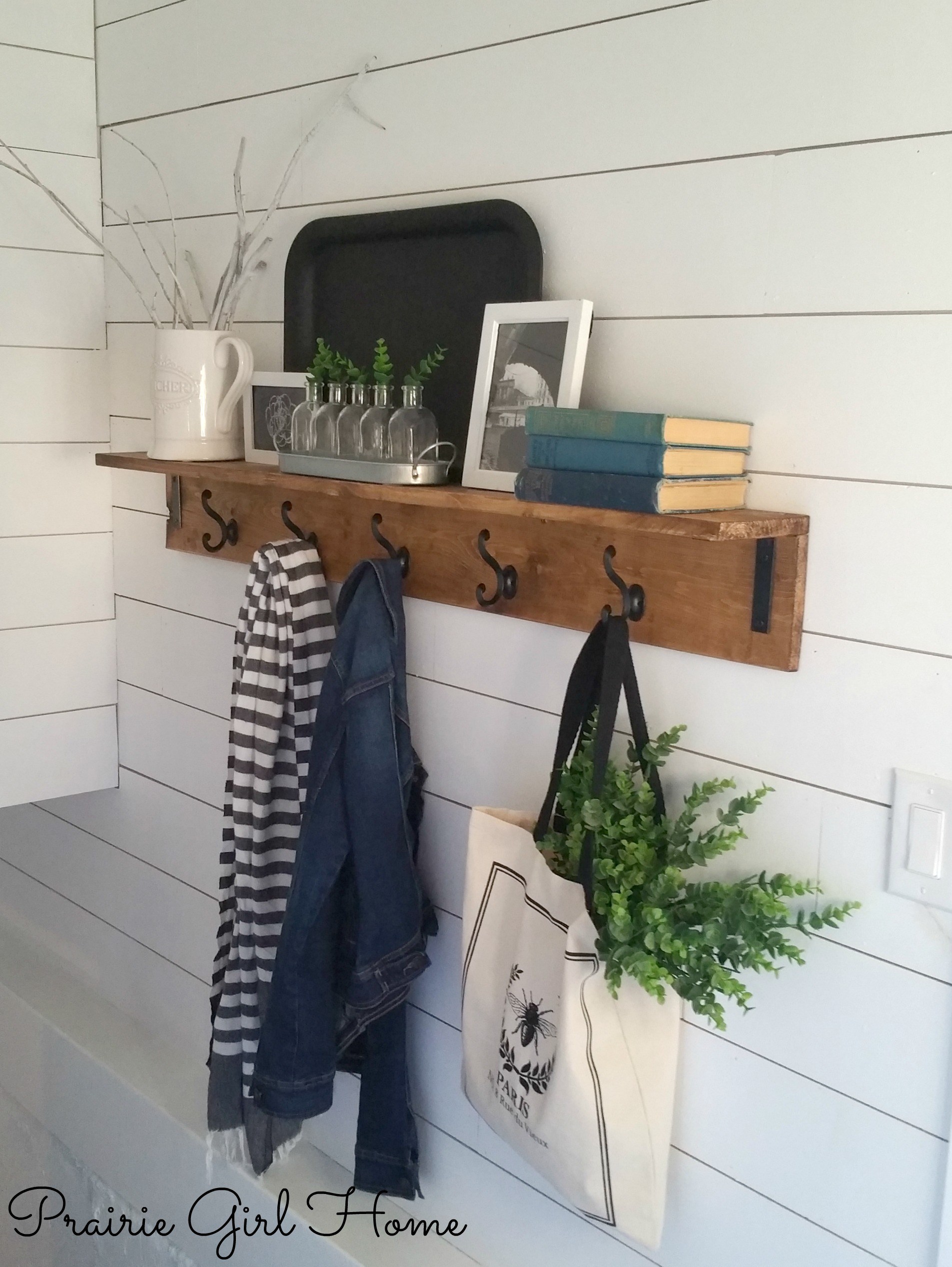 Shiplapped entryway made over for the One Room Challenge: Fall 2016