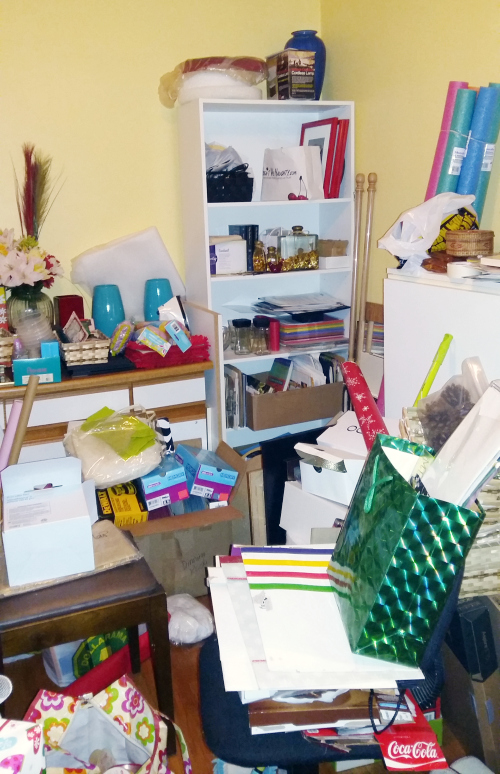 Taking on this craft space with only $100! Love the ideas for getting this space organized!