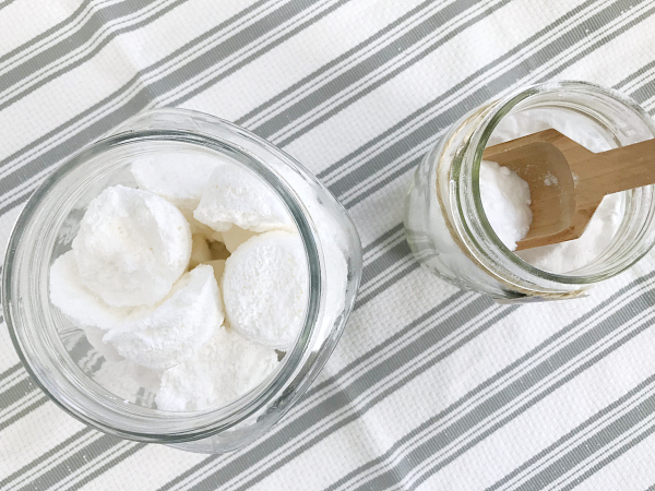 What You Need to Make Your Own Cleaning Supplies: Making toilet bombs using baking soda