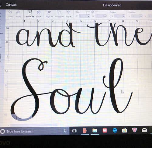 Computer screen showing letter spacing in Cricut Design Space