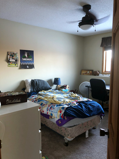 Boy's Bedroom- Before and Goals for the $100 Room Challenge