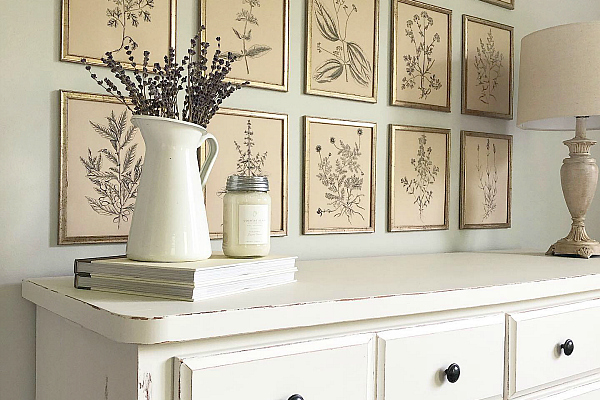 Tutorial on how to use Fusion Mineral Paint as displayed on rustic farmhouse style dresser