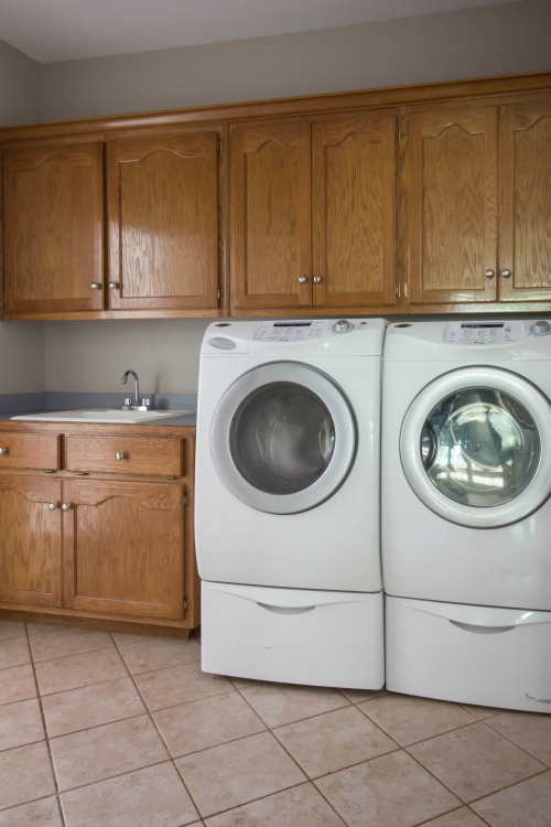 Laundry room before the $100 Room Challenge