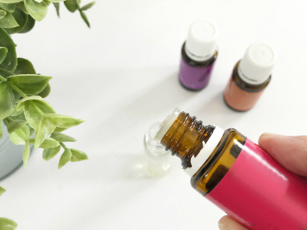 The best essential oils for laundry to keep your clothes smelling