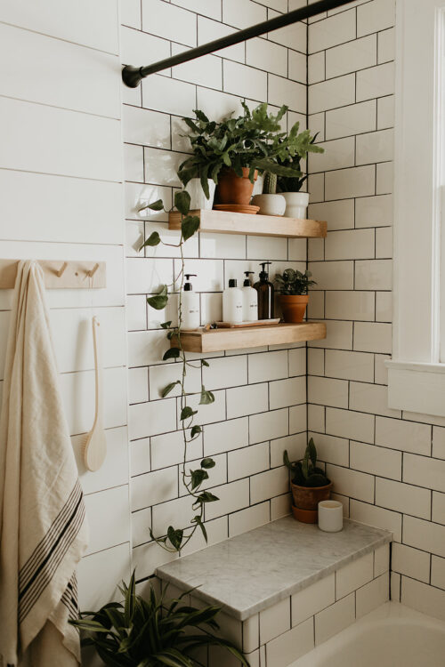 Boho Bathroom Inspiration from Carla Natalia