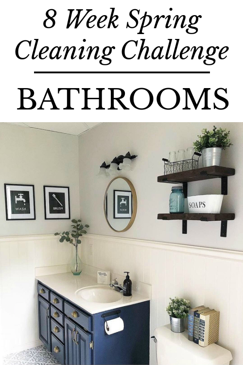 Bright, classic, farmhouse style bathroom