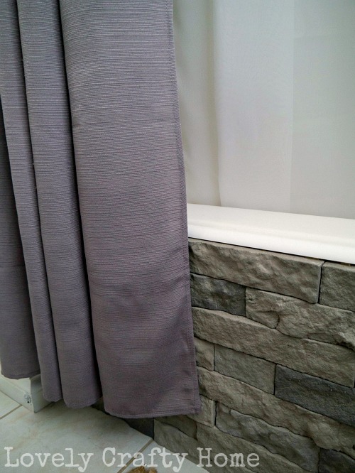 Updated tub surround using airstone