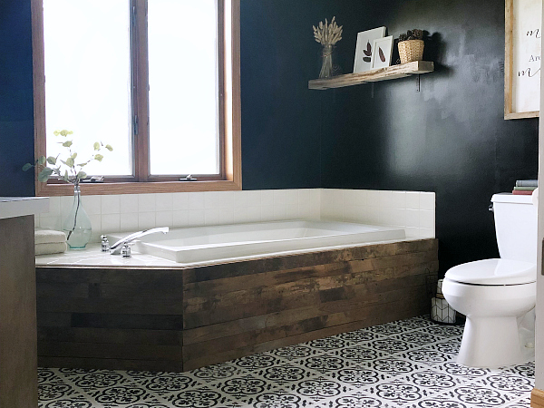 Tub Surround Updated with Barnwood