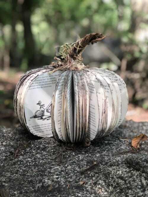 DIY Book Pumpkin from Just That Perfect Piece