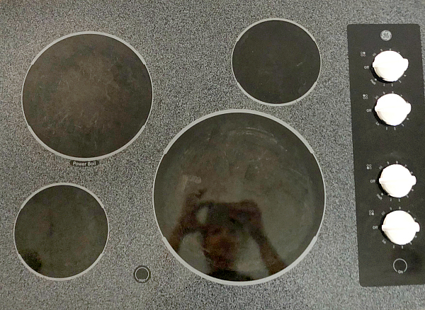 Glass Stove Top After Cleaning with Baking Soda