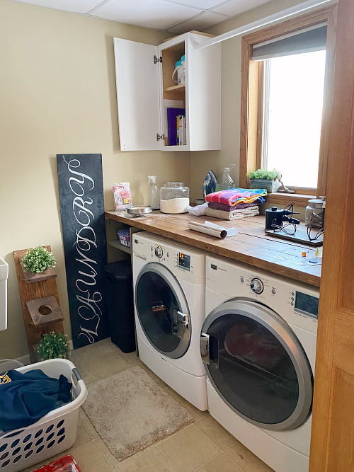 Messy Laundry Room Before $100 Room Challenge Makeover