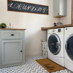 $100 Laundry Room Makeover. So many amazing, budget-friendly, ideas in this space!