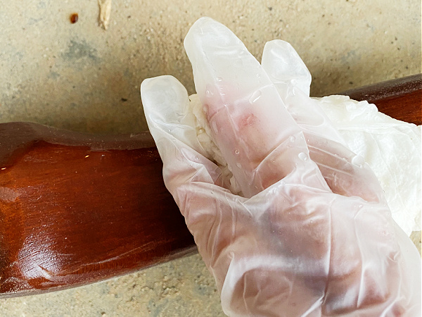 Cleaning furniture before applying milk paint