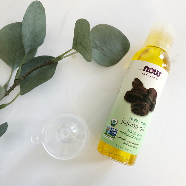 Adding jojoba oil to homemade cuticle oil recipe