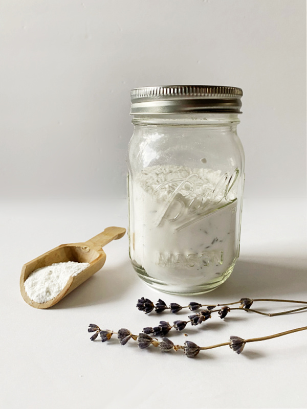 Homemade Carpet Freshener Made with Baking Soda, Essential Oil, and Dried Lavender