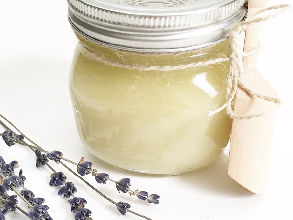 Easy DIY Lavender Sugar Scrub Recipe