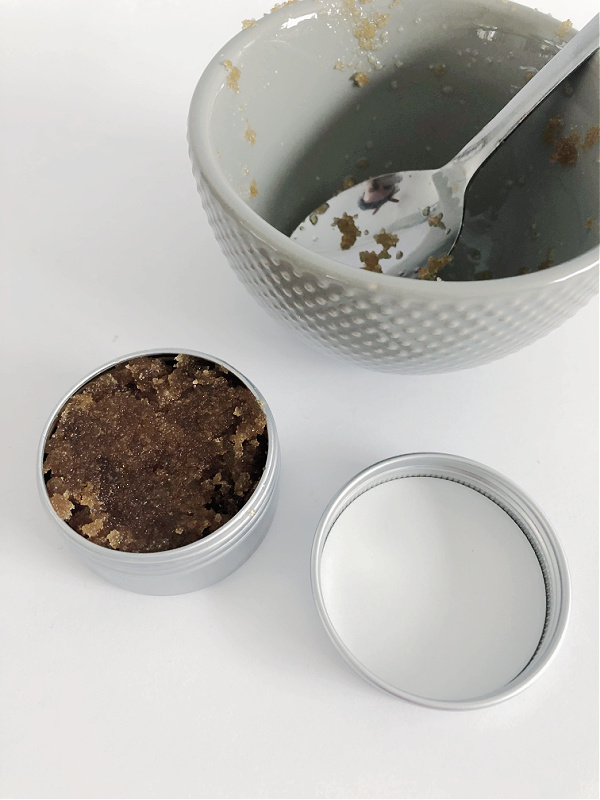 Adding DIY Lip Scrub to a Lip Balm Tin