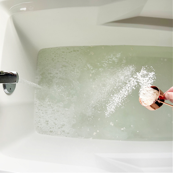Adding DIY Milk Bath to tub water